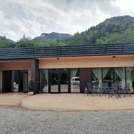Motorom Hotel Zarnesti Exterior photo